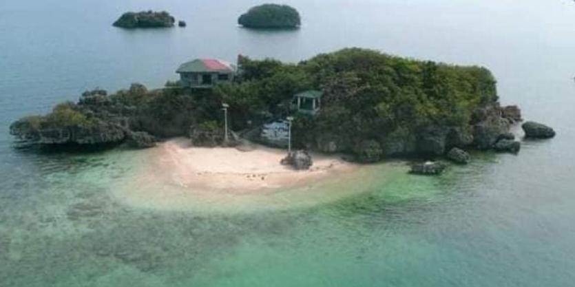 Bed and Breakfast Carribean Transient House Lucap Zewnętrze zdjęcie