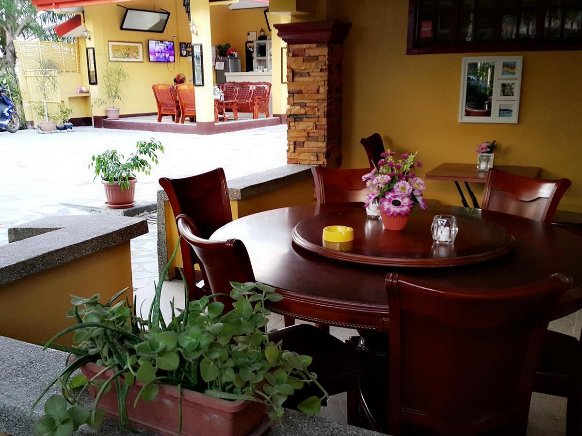 Bed and Breakfast Carribean Transient House Lucap Zewnętrze zdjęcie